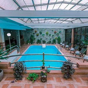 Pino Vere Palace Hotel